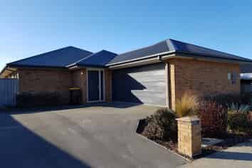 8 Manuka Street, Pegasus