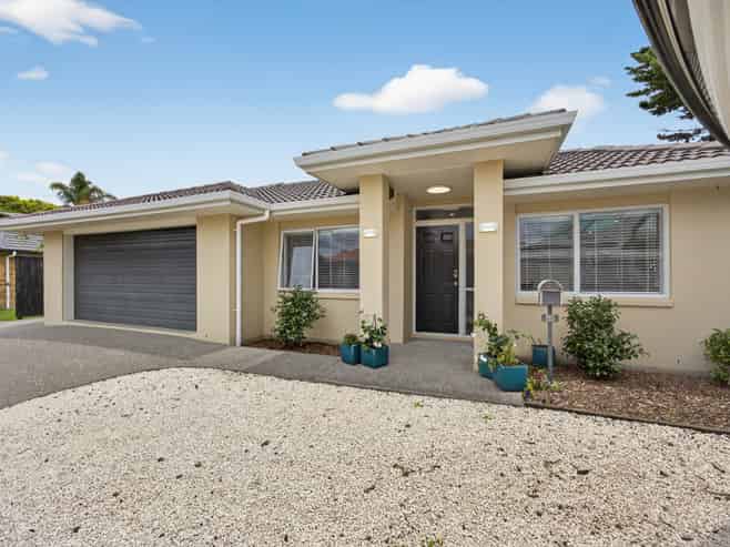 6D Clearwater Cove, West Harbour