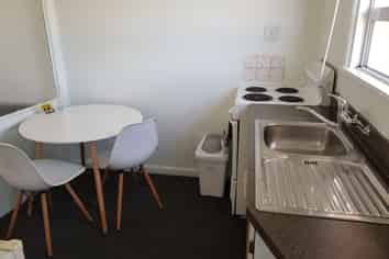 2/26-30 Golf Road, Tahunanui