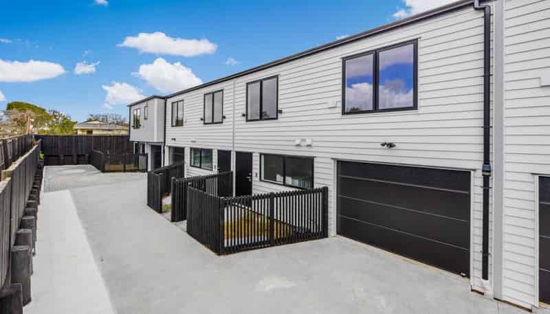 10C Tinkler Place, Favona