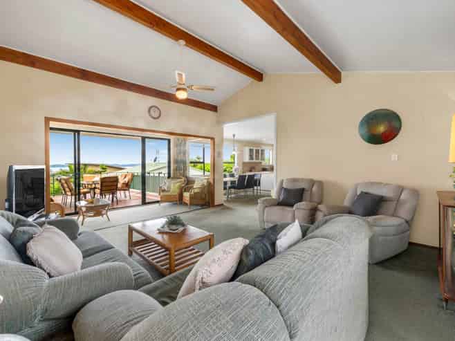 96 Beachlands Road, Beachlands