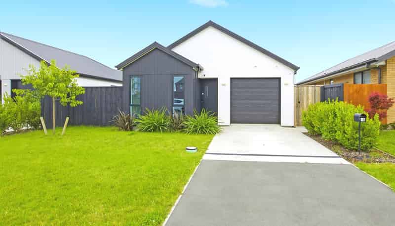 15 Jean Batten Lane, Rolleston