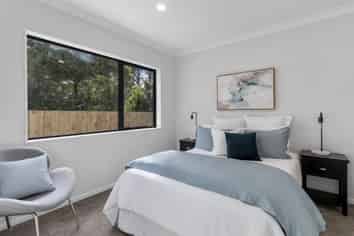 16A Dalmeny Close, Murrays Bay