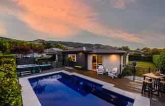 8 Childs Way, Richmond