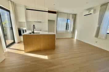 Auckland - Address withheld