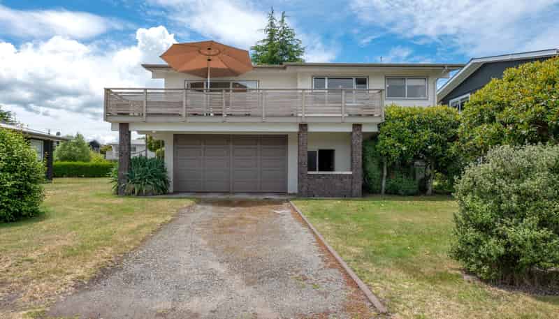 11 Nisbet Terrace, Kinloch