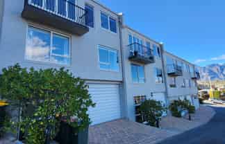 4/6 Suburb Street, Queenstown Central