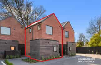 2/66 Innes Road, Merivale