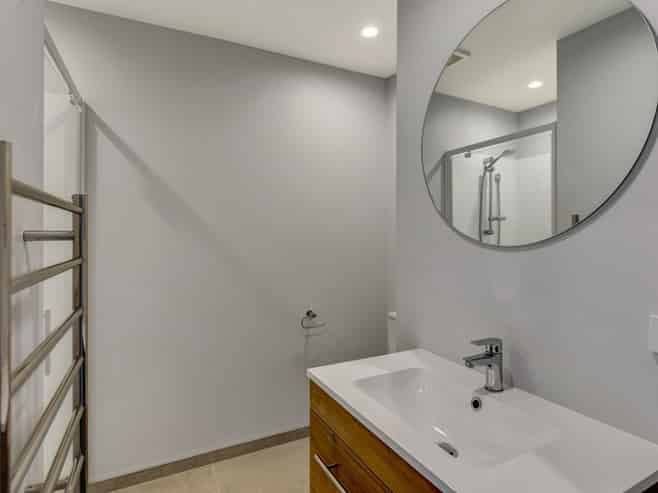 4/9 Grove Road, Addington