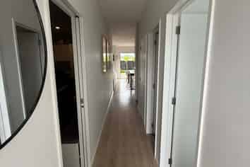 8 Berba Lane, Westgate