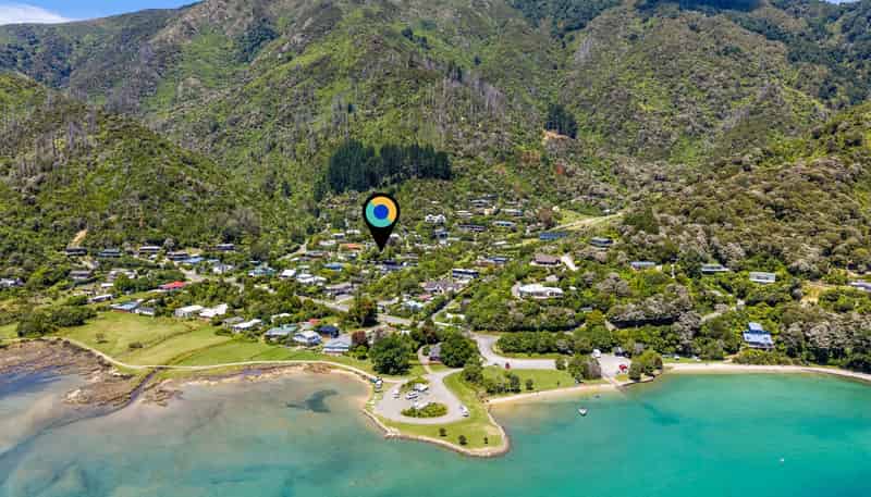 18 Phillips Road, Ngakuta Bay