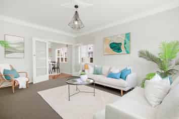 10A Marina Grove, Hutt Central