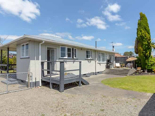 206 High Street, Masterton