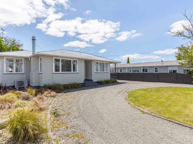 206 High Street, Masterton