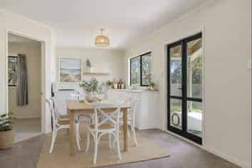 1 Cordyline Road, Port Waikato