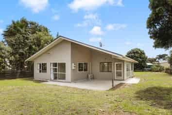 1 Cordyline Road, Port Waikato