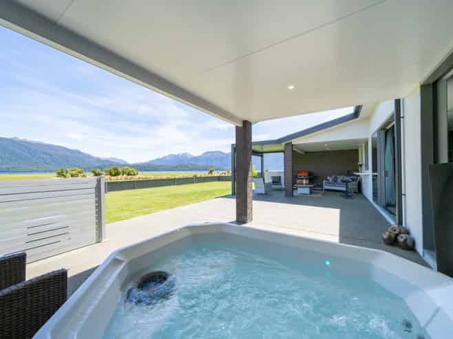 21 Red Deer Place, Te Anau