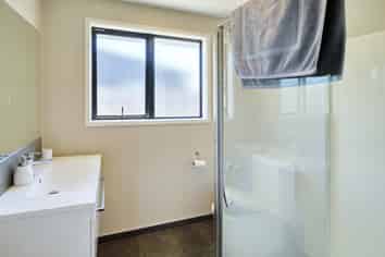 27 William Nicholls Drive, Belfast