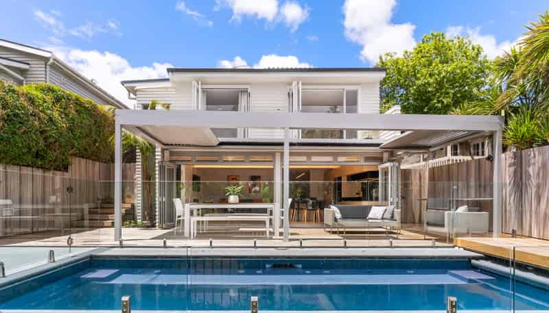 8 Livingstone Street, Westmere