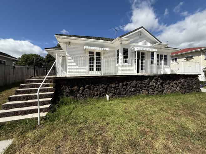 237 Main Highway, Ellerslie