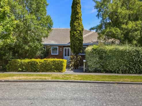 43 Bank Street, Amberley