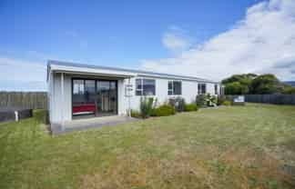 12 Oraka Place, Colac Bay