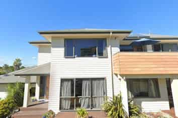 7 Captains Cove, Coastlands