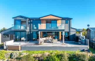 46 Kennedy Point Road, Surfdale