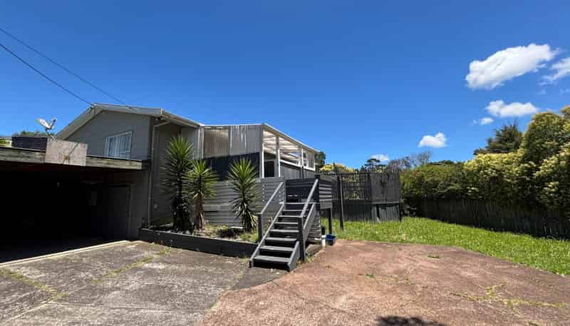 62 Border Road, Henderson