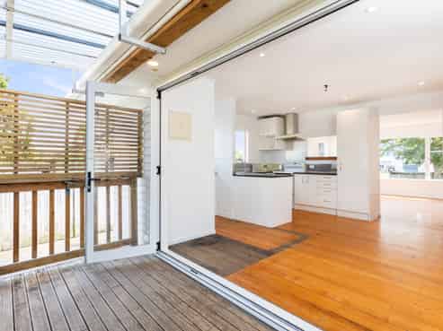 18 Garelja Road, Henderson