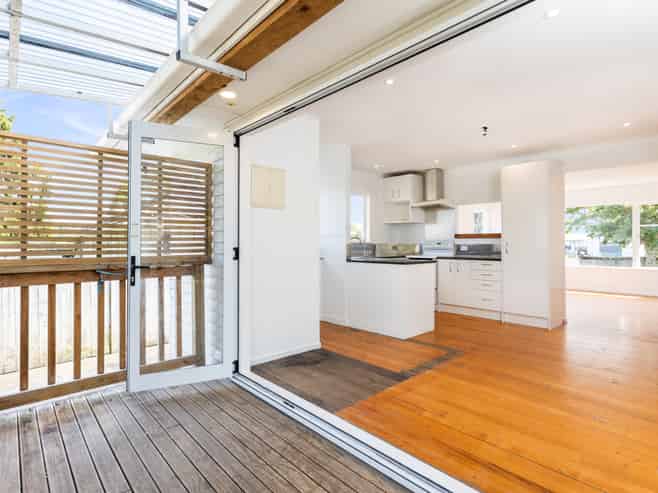 18 Garelja Road, Henderson