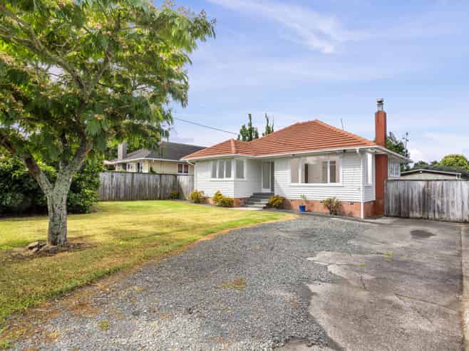 18 Garelja Road, Henderson