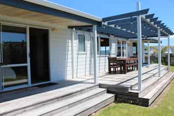 117 Kelly Jade Avenue, Matarangi