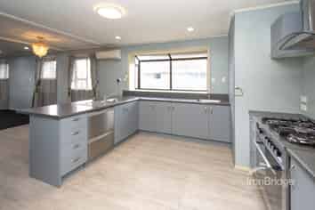 82 Neill Street, Hornby