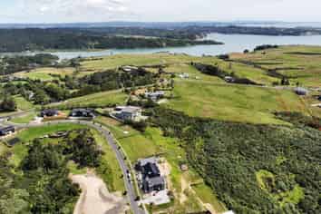 168 & 190 Vaughans Road, Long Bay