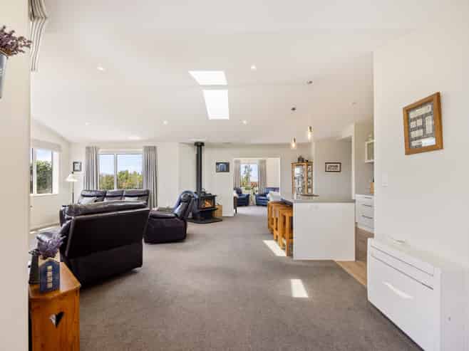 4 Loe Place, Amberley