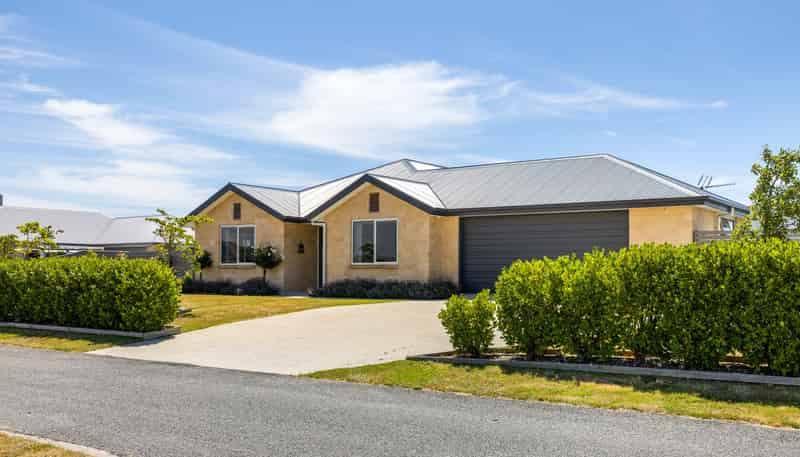 4 Loe Place, Amberley