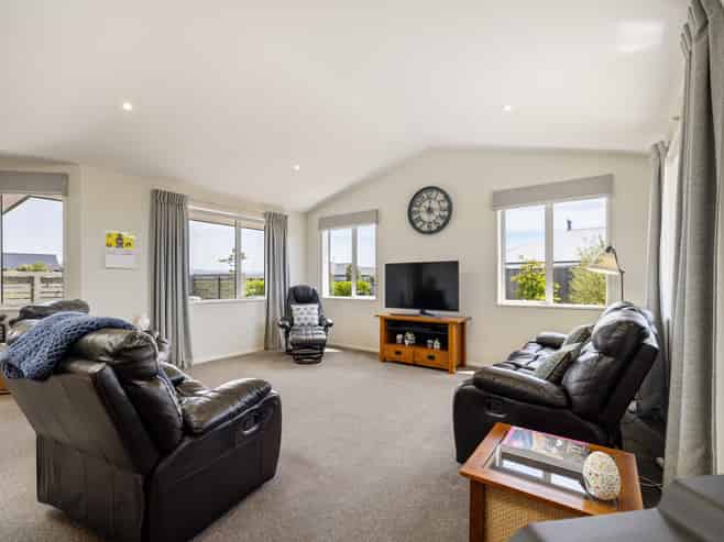 4 Loe Place, Amberley