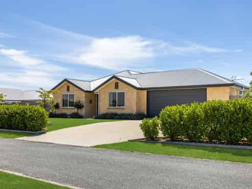 4 Loe Place, Amberley