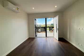 42 Long George Drive, Flat Bush