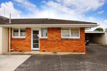 2/100 Coronation Road, Papatoetoe
