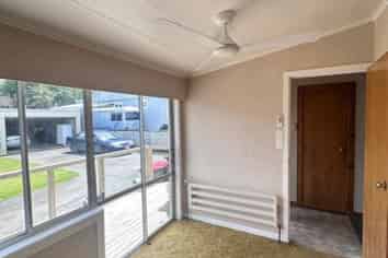 100 Young Street, New Plymouth