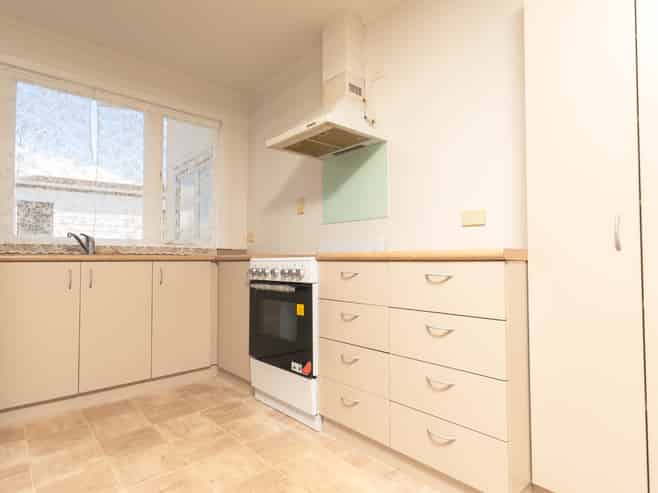 40 Roseberry Avenue, Birkenhead