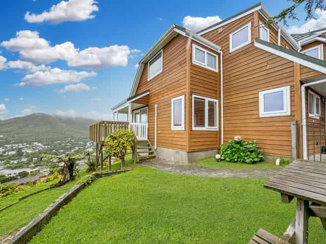 7 Gavaskar Place, Khandallah