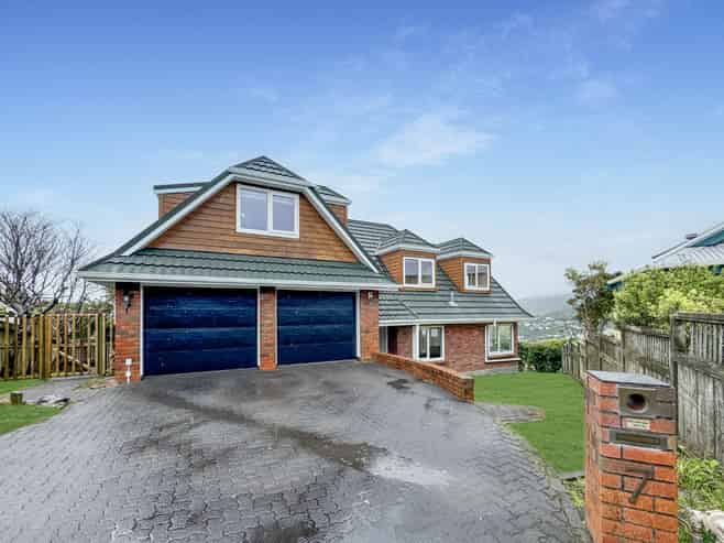 7 Gavaskar Place, Khandallah