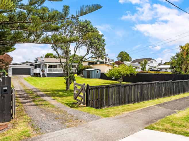 79 First View Avenue, Beachlands