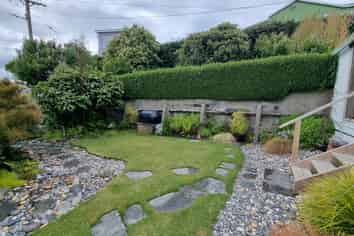 3 Bay Road, Riverton