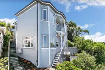 112B Kelburn Parade, Kelburn