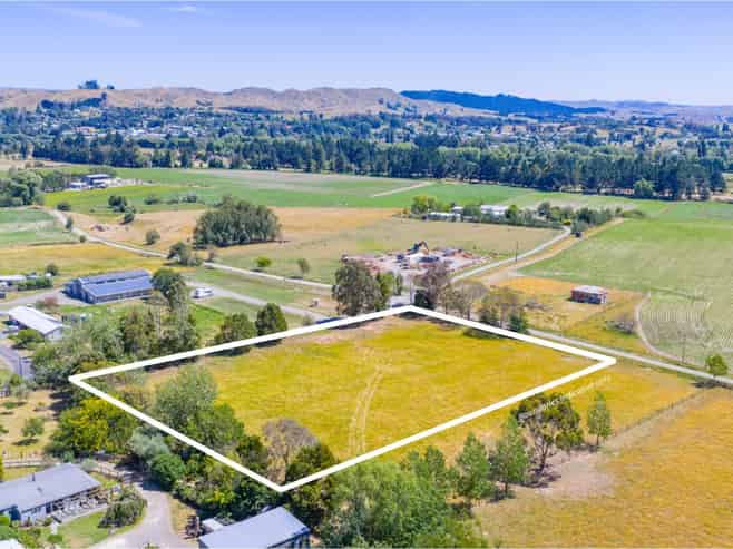 30 Pa Street, Waipawa