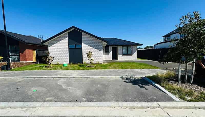 17 Akoranga Place, Hornby